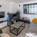 Maison De Au Calme, A 800m De La