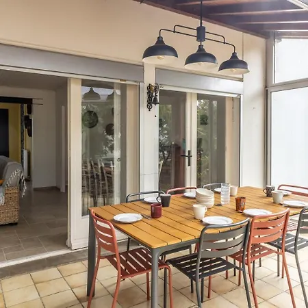 Hébergement de vacances Maison De Au Calme, à 800m De La *